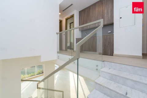 Villa in Jumeirah Park, Dubai, UAE 4 bedrooms, 341.3 sq.m. № 647700 - photo 9