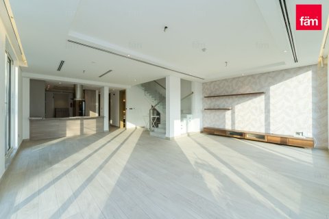 Villa in Jumeirah Park, Dubai, UAE 4 bedrooms, 341.3 sq.m. № 647700 - photo 4