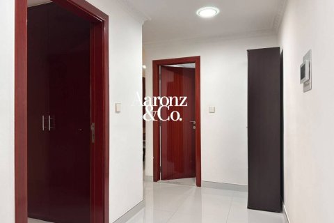 Διαμέρισμα σε Jumeirah Beach Residence, Dubai, ΗΑΕ 1 υπνοδωμάτιο, 103 τ.μ. Αρ. 753960 - φωτογραφία 6