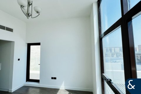 Kaupunkipientalo Mohammed Bin Rashid City, Dubai, Arabiemiraatit 4 makuuhuonetta, 257 m2 № 667344 - kuva 7