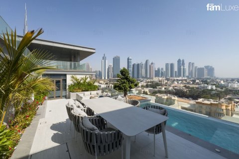 Střešní byt v Al Wasl, Dubai, SAE 4 ložnice, 549 m² Č.: 612346 - fotografie 24
