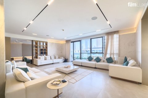 Střešní byt v Al Wasl, Dubai, SAE 4 ložnice, 549 m² Č.: 612346 - fotografie 1