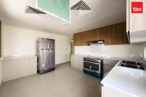 Dubai、UAE にあるヴィラ販売中 5ベッドルーム、370.3 m2、No691189 - 写真 4