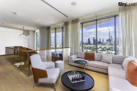 Müüa katusekorter asukohaga Dubai, AÜE: 6 magamistoaga, 1404.5 m² Nr 691185 - pilt 13