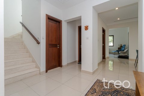 Villa til leje i Arabian Ranches 2, Dubai, UAE 5 soveværelser, 368.82 kvm № 739314 - foto 2