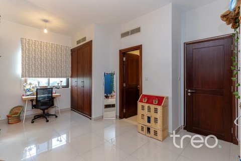Villa til leje i Arabian Ranches 2, Dubai, UAE 5 soveværelser, 368.82 kvm № 739314 - foto 13