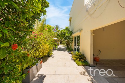 וילה להשכרה ב Meadows, Dubai, איחוד האמירויות 3 חדרי שינה, 458.1 מ"ר, מספר 739310 - תמונה 25