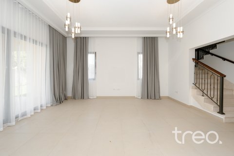 Villa Arabian Ranches 2, Dubaijā, AAE 5 istabas, 357.3 m2 Nr. 739312 - attēls 2