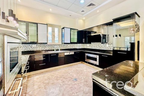 Vila di The Villa, Dubai, UEA 5 kamar tidur, 463.77 m2 nomor 739315 - foto 4