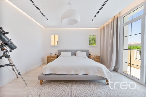 Vila v Arabian Ranches, Dubai, SAE 3 spálne, 213.03 m2 č. 739313 - Fotografia 16