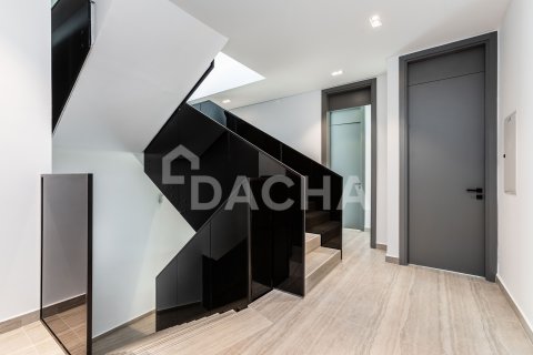 Vila v Al Barari, Dubai, SAE 4 ložnice, 180 m² Č.: 706748 - fotografie 9