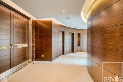 Vila u gradu Palm Jumeirah, Dubai, UAE 6 spavaće sobe, 1245.37 m2 Br. 747493 - Slika 24
