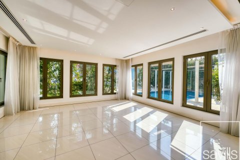 Vila u gradu Palm Jumeirah, Dubai, UAE 6 spavaće sobe, 1245.37 m2 Br. 747493 - Slika 5