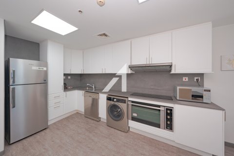 Apartment in Dubai Marina, Dubai, UAE 3 bedrooms, 186.5 sq.m. № 647439 - photo 5