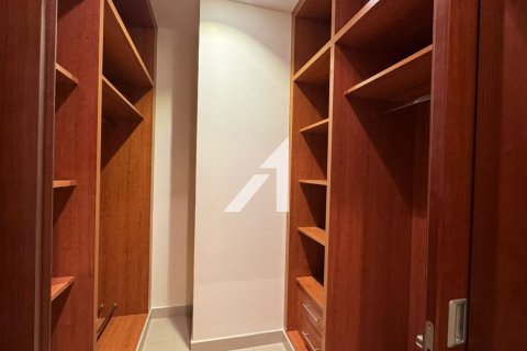 Apartment in DIFC, Dubai, UAE 2 bedrooms, 184.5 sq.m. № 647440 - photo 6