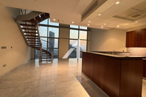Apartment in DIFC, Dubai, UAE 2 bedrooms, 184.5 sq.m. № 647440 - photo 8