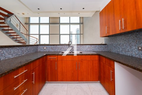 Apartment in DIFC, Dubai, UAE 2 bedrooms, 150.6 sq.m. № 647443 - photo 7