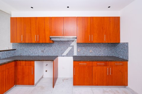 Apartment in DIFC, Dubai, UAE 2 bedrooms, 150.6 sq.m. № 647443 - photo 6