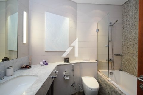 Apartment in DIFC, Dubai, UAE 1 room, 73.7 sq.m. № 647442 - photo 7