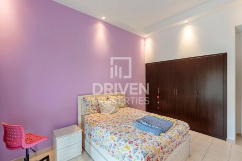 Villa à vendre à  Dubai Silicon Oasis, Dubai, EAU 3 chambres, 351 m2 № 654587 - photo 12