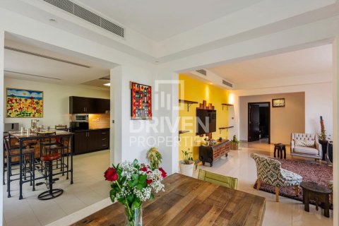 Villa til salgs i Dubai Silicon Oasis, Dubai, Emiratene 3 soverom, 351 kvm Nr. 654587 - Foto 4