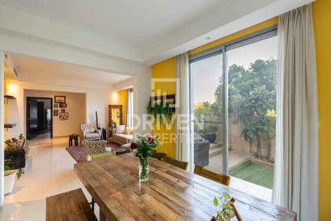 Villa til salgs i Dubai Silicon Oasis, Dubai, Emiratene 3 soverom, 351 kvm Nr. 654587 - Foto 3