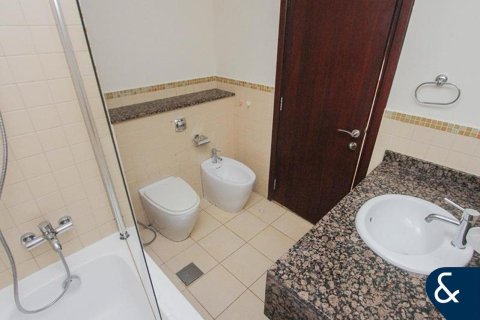 Lakás itt: Jumeirah Beach Residence, Dubai, EAE, 2 hálószoba, 125 m², azonosító: 667353 - fénykép 15