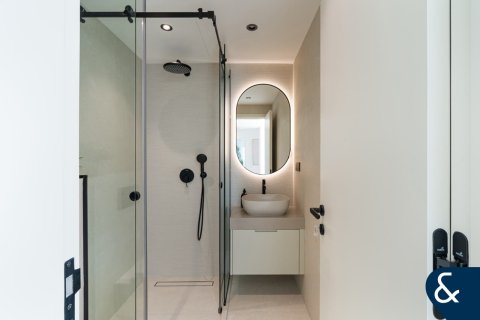 Βίλα σε The Lakes, Dubai, ΗΑΕ 5 υπνοδωμάτια, 372 τ.μ. Αρ. 667354 - φωτογραφία 18