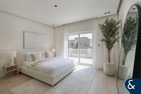 Βίλα σε The Lakes, Dubai, ΗΑΕ 5 υπνοδωμάτια, 372 τ.μ. Αρ. 667354 - φωτογραφία 12