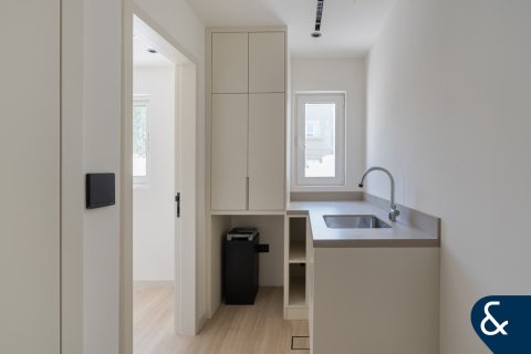 Βίλα σε The Lakes, Dubai, ΗΑΕ 5 υπνοδωμάτια, 372 τ.μ. Αρ. 667354 - φωτογραφία 25