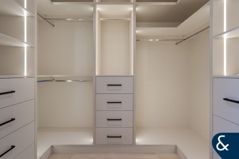 Βίλα σε The Lakes, Dubai, ΗΑΕ 5 υπνοδωμάτια, 372 τ.μ. Αρ. 667354 - φωτογραφία 24