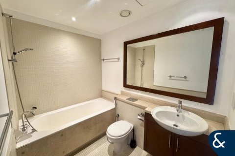 Lakás itt: Downtown Dubai (Downtown Burj Dubai), EAE, 2 hálószoba, 139 m², azonosító: 667356 - fénykép 15