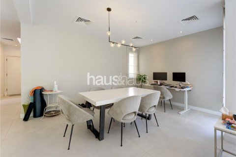 Villa in Arabian Ranches, Dubai, UAE 3 bedrooms, 309 sq.m. № 625336 - photo 3