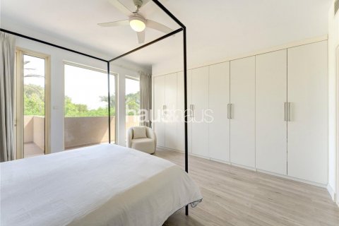 Villa in Arabian Ranches, Dubai, UAE 3 bedrooms, 309 sq.m. № 625336 - photo 19