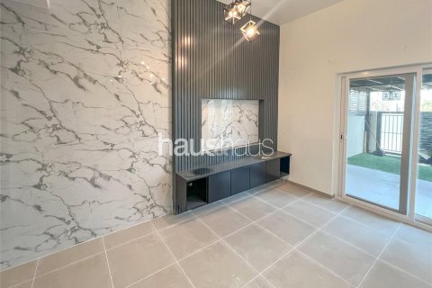 Řadový dům v Dubai Land, Dubai, SAE 2 ložnice, 170 m² Č.: 625337 - fotografie 6