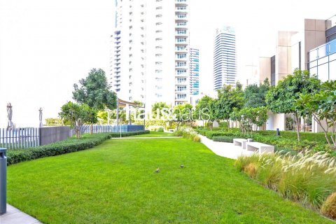 Duplex in Downtown Dubai (Downtown Burj Dubai), UAE 3 bedrooms, 363 sq.m. № 625322 - photo 21