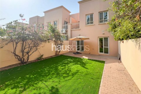 The Springs, Dubai, UAE의 임대용 빌라 침실 2개, 153제곱미터 번호 626438 - 사진 1