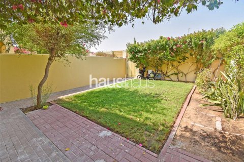 Vilë në The Springs, Dubai, Emiratet e Bashkuara Arabe 2 dhoma gjumi, 153 m2. № 626442 - Foto 11