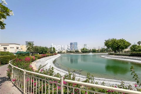 Vilë në The Springs, Dubai, Emiratet e Bashkuara Arabe 2 dhoma gjumi, 153 m2. № 626441 - Foto 14