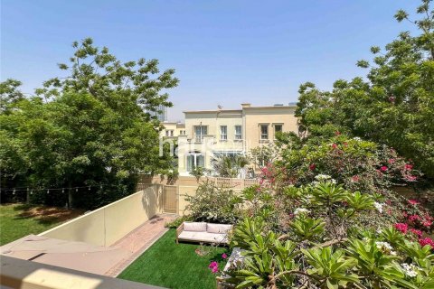 Vilë në The Springs, Dubai, Emiratet e Bashkuara Arabe 2 dhoma gjumi, 153 m2. № 626441 - Foto 9