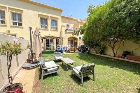 Vila v The Springs, Dubai, SAE 3 spálne, 228 m2 č. 626439 - Fotografia 1