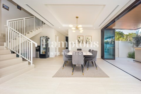 Vila u gradu DAMAC Hills (Akoya by DAMAC), Dubai, UAE 4 spavaće sobe, 320.237 m2 Br. 717887