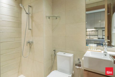 Apartment in Meydan, Dubai, UAE 28.1 sq.m. № 727797 - photo 17