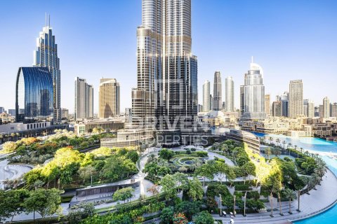 Apartment til salg i Downtown Dubai (Downtown Burj Dubai), Dubai, UAE 3 soveværelser, 146.14 kvm № 743506 - foto 16