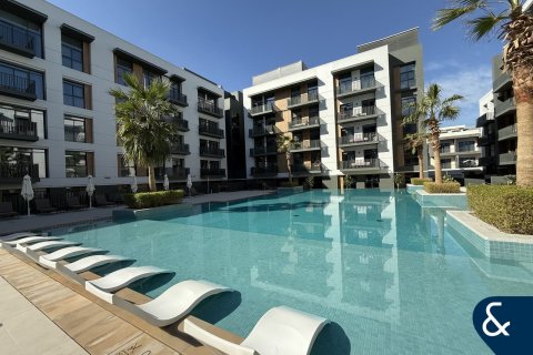 شقة للبيع في دائرة قرية جميرا، دبي، الإمارات العربية المتحدة 2 غرفة نوم ، 121 متر مربع ، رقم 685337 - صورة 13