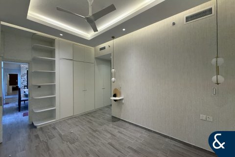 شقة للبيع في دائرة قرية جميرا، دبي، الإمارات العربية المتحدة 2 غرفة نوم ، 121 متر مربع ، رقم 685337 - صورة 9