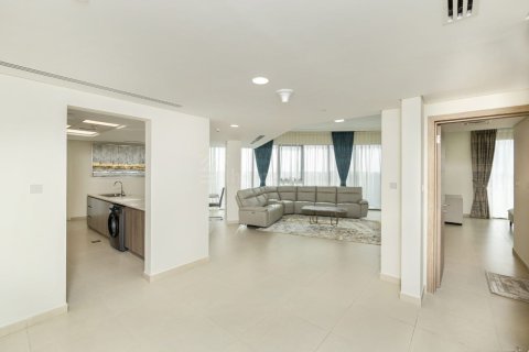 Dzīvoklis Mirdif, Dubaijā, AAE 1 istaba, 105 m2 Nr. 685483 - attēls 1