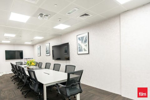 Office in Business Bay, Dubai, UAE 434.4 sq.m. № 695253 - photo 9