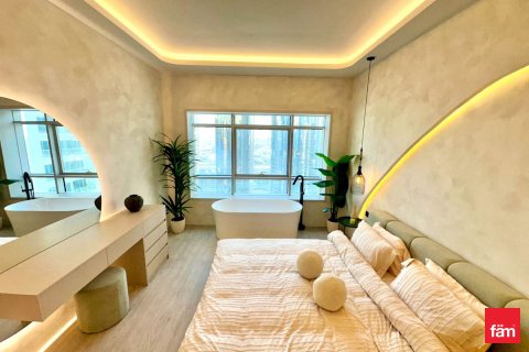 Apartment in Dubai, UAE 1 bedroom, 79.9 sq.m. № 695252 - photo 5