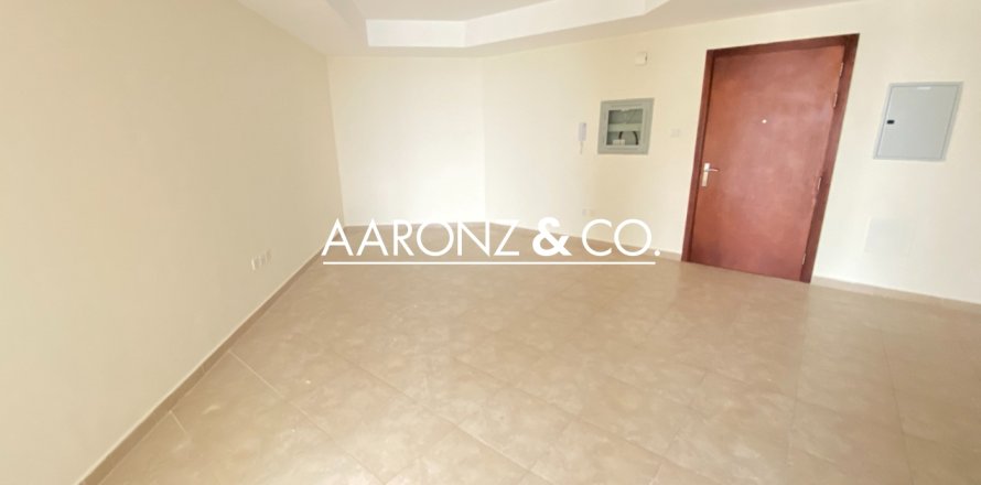 Διαμέρισμα σε Jumeirah Lake Towers, Dubai, ΗΑΕ 1 υπνοδωμάτιο, 89 τ.μ. Αρ. 681179